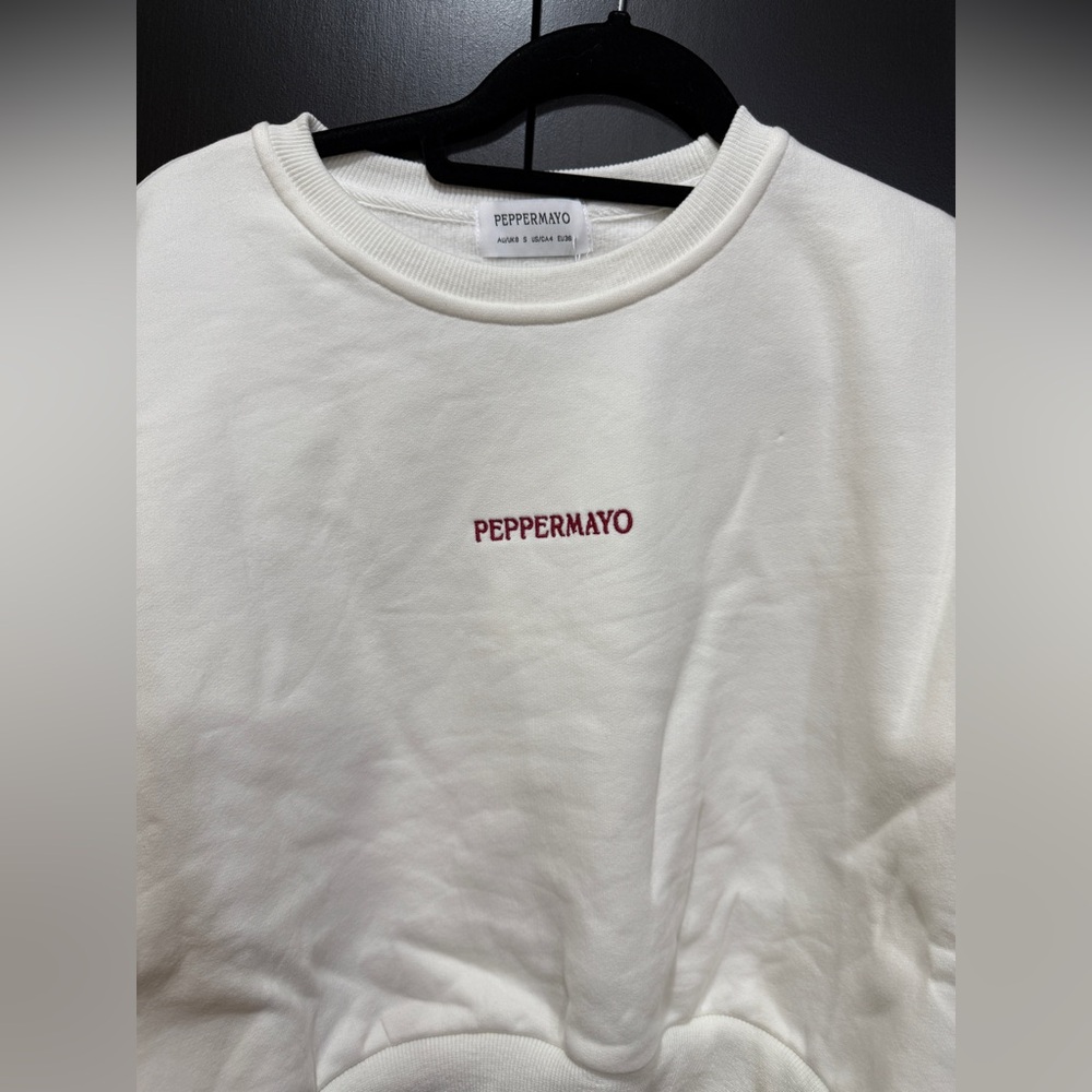 Peppermayo Exclusive - Signature Cropped Sweatshirt - Ivory S - Picture 12 of 14